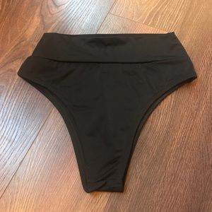 Black high waisted swim bottom.Women's size:M